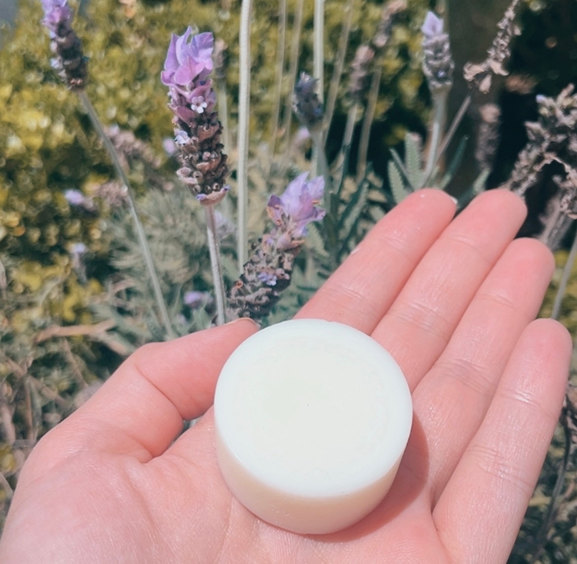 Crema para Peinar de Lavanda- Anti frizz & Fijador