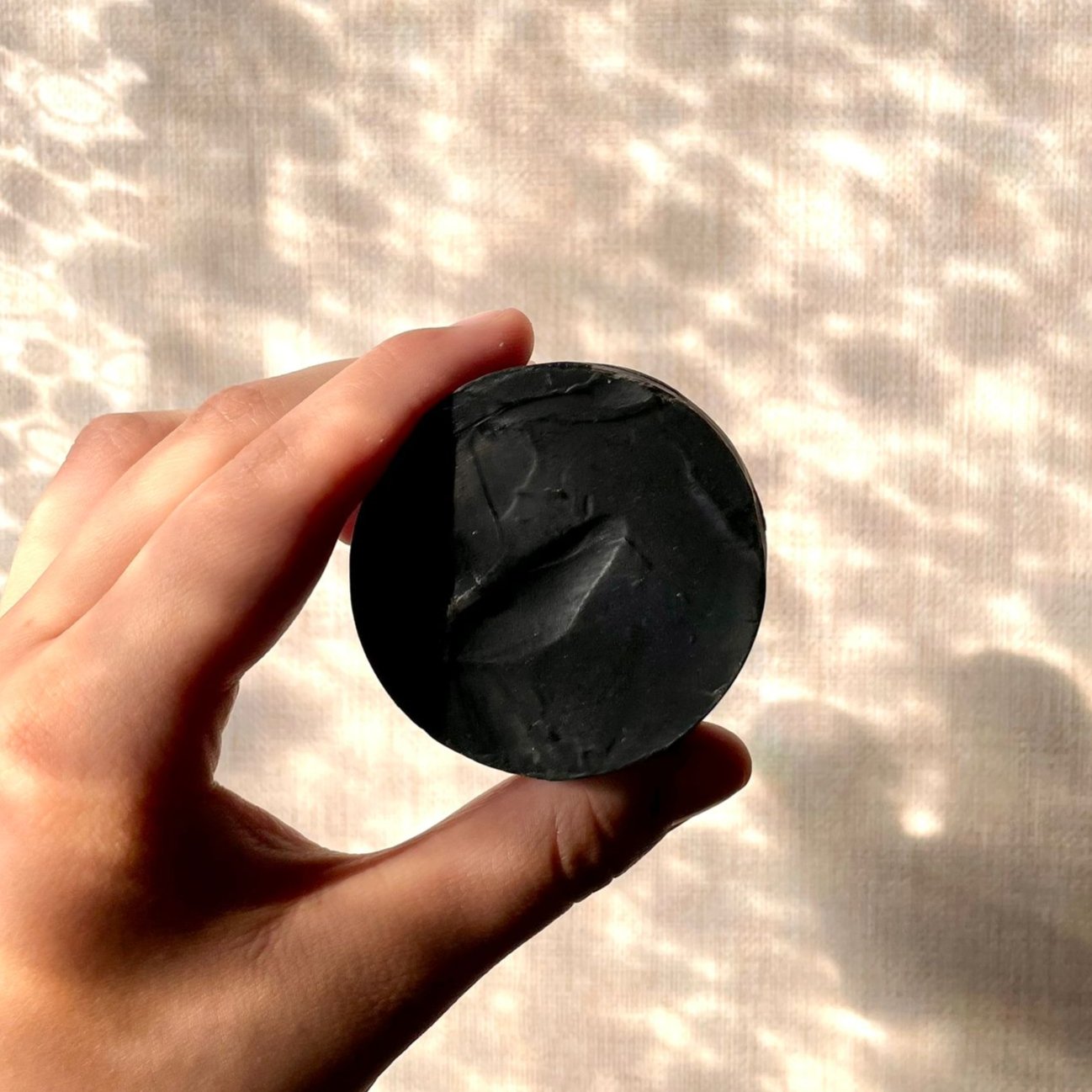 Jabón Facial de Menta & Carbón Activado - Acné & Piel Grasa